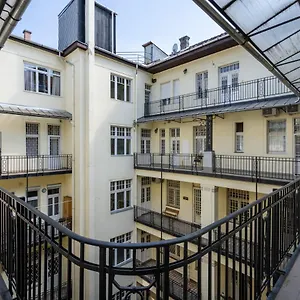 Bpr Stollár Apartment, Danube View Apartment